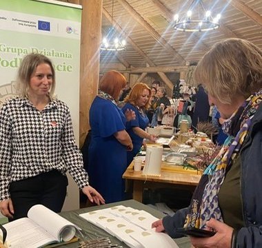 Zdjęcie 16 z albumu Relacja z organizacji stoiska promocyjnego LGD podczas IX Podkarpackiego Festiwalu Szarlotki w Pstrągowej